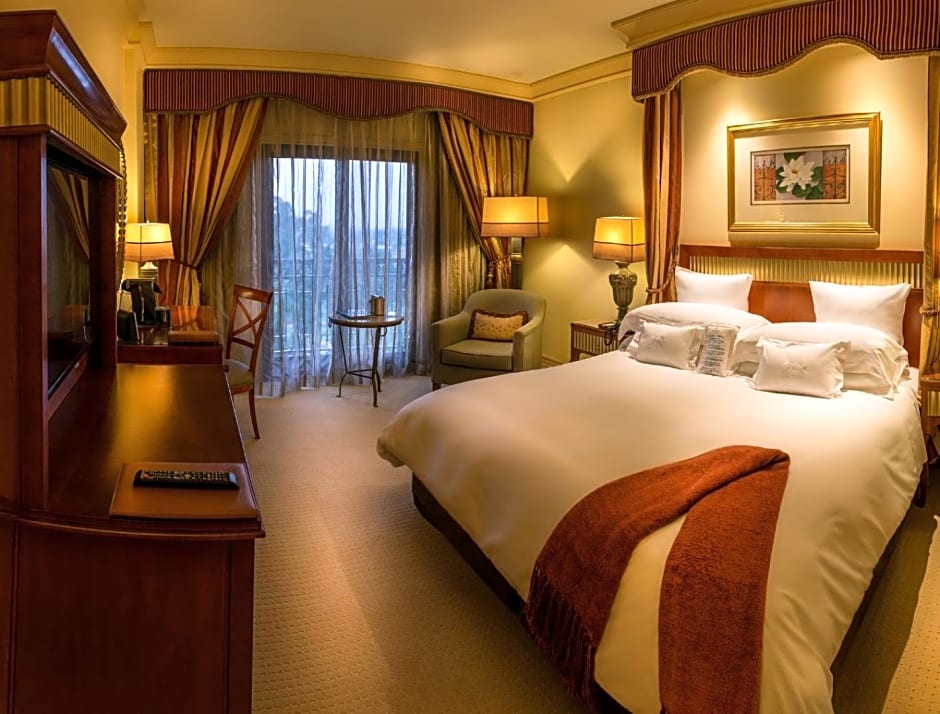 Peermont D'Oreale Grande Hotel - Image 7