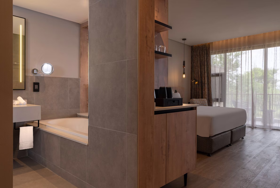 Radisson Safari Lodge Hoedspruit - Image 8